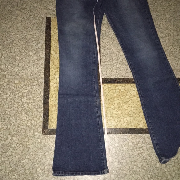 Guess Stretch Jeans - Picture 7 of 8